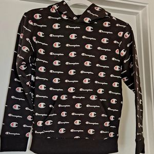 NWT Champion Hooded Sweatshirt, M
